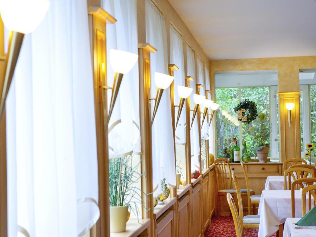 Klaus Im Weinviertel Hotel Wolkersdorf Exterior photo